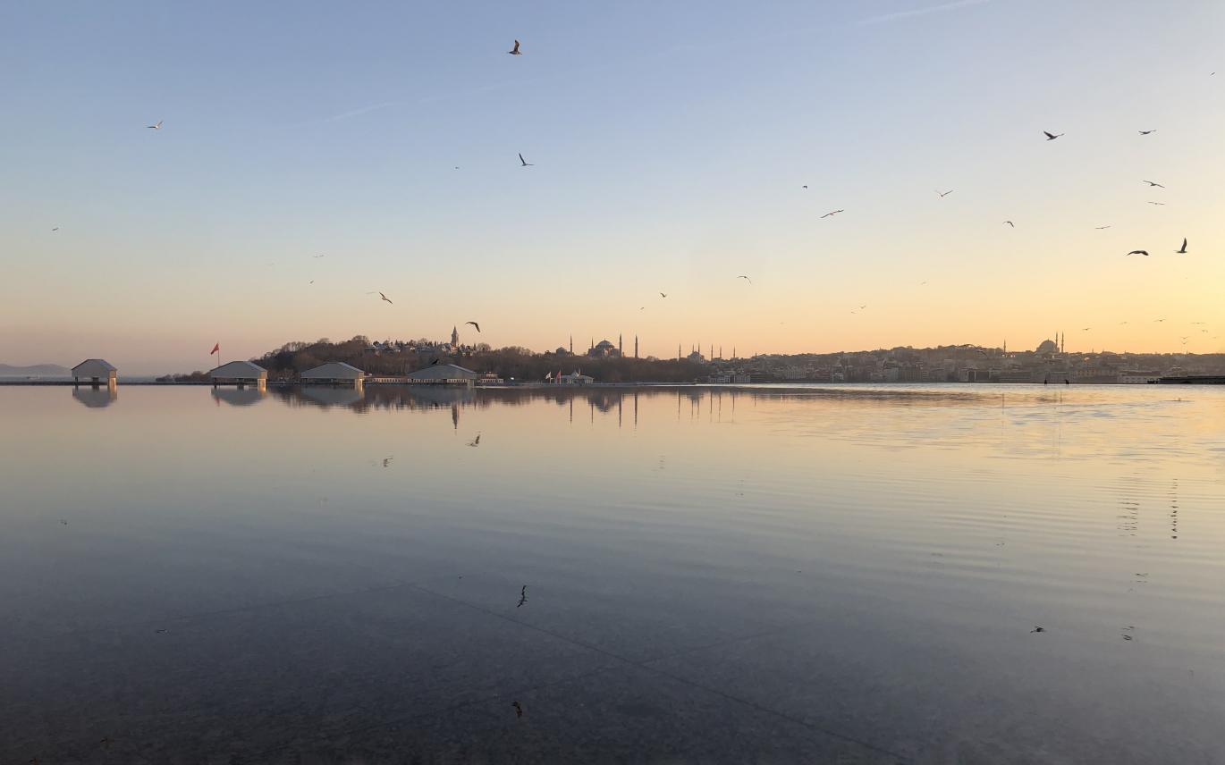 Istanbul water feature